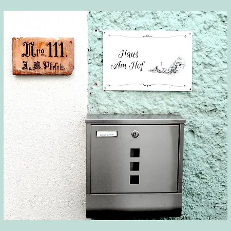 בית נופש Haus Am Hof - 15th Century House At The Lake, Near The Marketplace, With A Balcony *