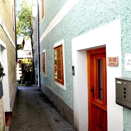 Haus Am Hof - 15th Century House At The Lake, Near The Marketplace, With A Balcony *