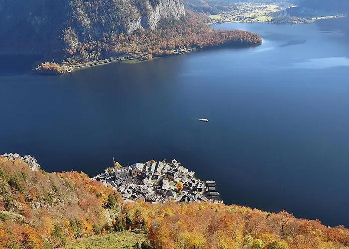 Tatil Evi Haus Am Hof - 15th Century House At The Lake, Near The Marketplace, With A Balcony Hallstatt