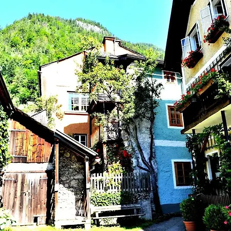 بيت للعطل Haus Am Hof - 15th Century House At The Lake, Near The Marketplace, With A Balcony *