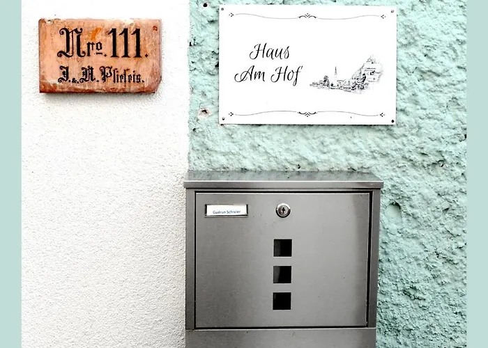 بيت للعطل Haus Am Hof - 15th Century House At The Lake, Near The Marketplace, With A Balcony *